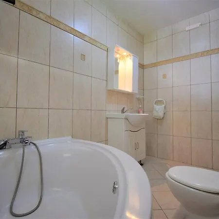 ゲストハウス Sandra -lopar