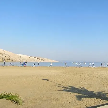 게스트하우스 Sandra -lopar 3*