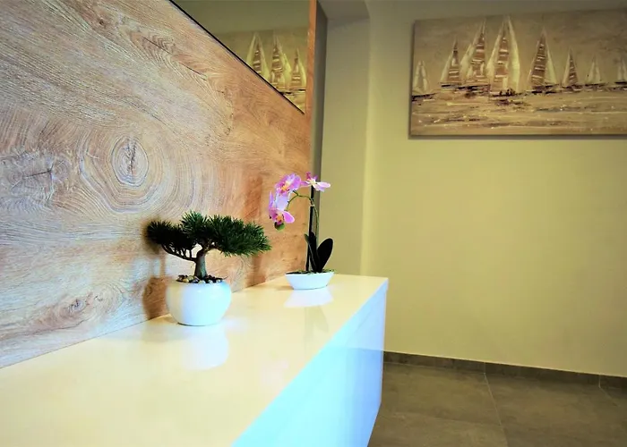 Sandra -lopar Guest house