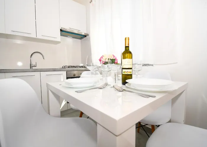 Sandra -lopar Guest house Lopar