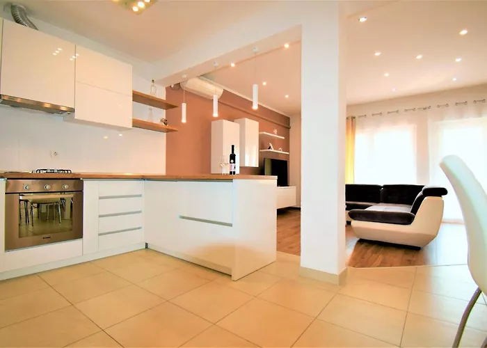 Guest house Sandra -lopar 3*